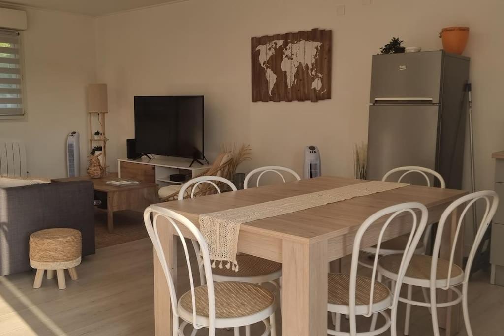Maison Au Calme Entre Collegues Ou Famille - La Boheme - Saint-Seurin-sur-l'Isle Екстериор снимка